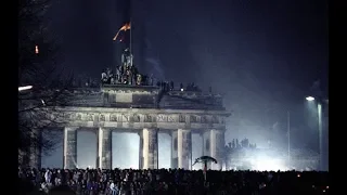 29 lat temu rozpoczęła się rozbiórka Muru Berlińskiego