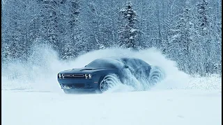 "Muscle Cars" для зимы!  Dodge Challenger GT AWD.