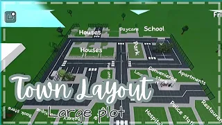 Town layout (large plot)