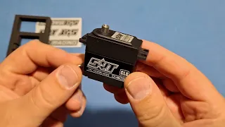 SRT CH6035 Servo 32KG 7.4V - 35KG 8.4V Unboxing