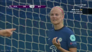 Pernille Harder vs FC Bayern München (02/05/2021)