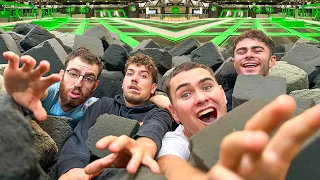 24 Heures Dans un Trampoline Park ! (Maxime essaye un triple salto à la fin)