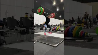 120KG SNATCH IN WORLD TRAINING HALL #shorts #weightlifting