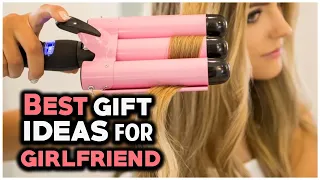 8 Best Gifts to Give Your Girlfriend on Her Birthday