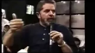 Lula apoia o impeachment.