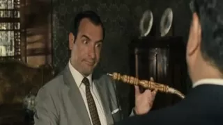 OSS 117 "J'AIME LE BRUIT BLANC DE L'EAU !"