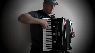 Twilight Time - music by the Three Suns - accordion - played by Piotr