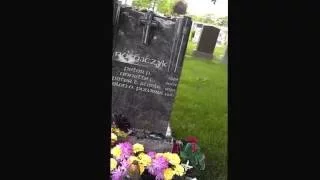 Visiting Peter Steele's gravesite in New York