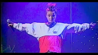 Bjork - Wembley Arena 1996 HD