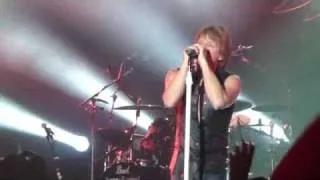 Bon Jovi- You give Love a  Bad Name - NYC 11-10-10