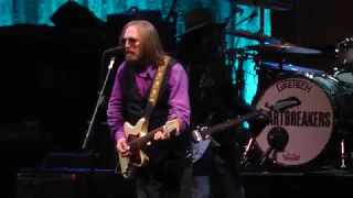Tom Petty And The Heartbreakers - American Girl (Newark,Nj) 6.16.17