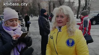 Масштабный флешмоб "Самое большое живое сердце Украины"