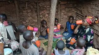 African village life// preparing break fast for kids/ #roadto10ksubscribers #villagelife #trending