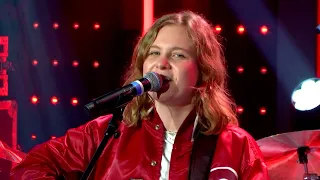 Emma Peters - Le temps passe (Live) - Le Grand Studio RTL