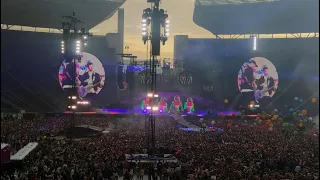 COLDPLAY - ADVENTURE OF A LIFETIME - LIVE IN BERLIN 10 JULY 2022 - OLYMPIASTADION