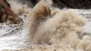 Typhoon In-Fa makes landfall on China's east coast