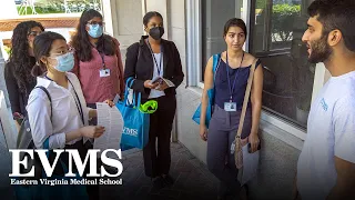 EVMS welcomes new Doctor of Medicine and Medical Master’s students for Orientation Day