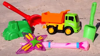Игры в песочнице для самых маленьких — Лепим фигурки из песка: машинка, самолетик, собачка