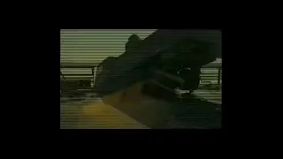 С Дона выдачи нет (2005) truck crash scene