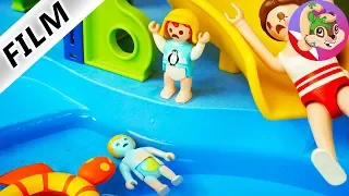 Playmobil Rodzina Wróblewskich WYPADEK W AQUAPARKU - dziewczynka nie umie pływać