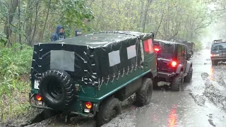 PINZGAUER встрял, с виду ЖЕСТЬ, а едем как по асфальту ТАНКОВАЯ ДОРОГА в дождь