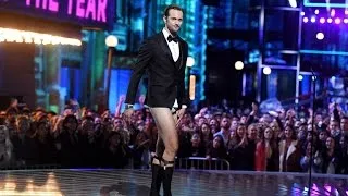 NSFW: Alexander Skarsgard Goes Pantsless on Stage at the MTV Movie Awards