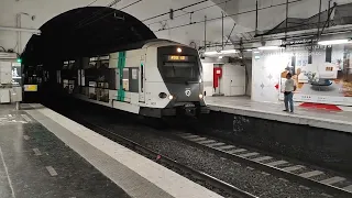 arrivée en accélération d'un MI09 gare de Charles De Gaule - Etoile ( RER A RATP)