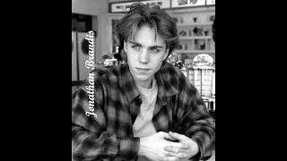 Jonathan Brandis In Memoriam ...Died November 12, 2003