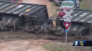 Cleanup continues after Lincoln County train derailment