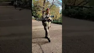 Patrouille Sentinelle à Paris