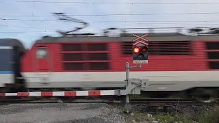 Železniční přejezd Pečky - 28. + 29.6.2021 [večer / noc / ráno] / Czech railroad crossing