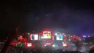 Armin van Buuren @ Tomorrowland 2019 W2 - Blah Blah Blah