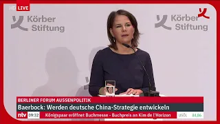 LIVE: Rede von Bundesaußenministerin Annalena Baerbock beim Berliner Forum Außenpolitik