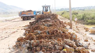 BIG Bulldozer KOMAT'SU Advance D61PX Working Very Strong to Constructs New Road By The Best Operator