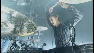 Muse - Hysteria live @ T in the Park 2004