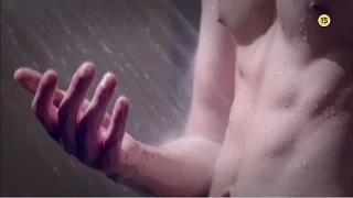 Lee Jong Suk _ ABS SHIRTLESS SHOWER