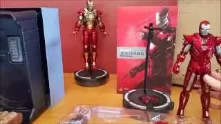 Hot Toys Iron Man Mk 33 Silver Centurion 1/6 Scale MMS 213 Unboxing