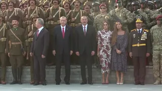 President Erdogan welcomed by Azerbaijani citizens