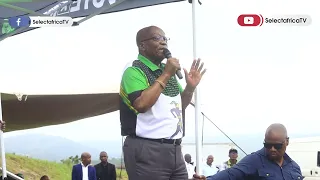 Jacob Zuma Edalula izimfihlo nobuhlungu ngombutho