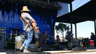 Brandi Carlile - Mainstream Kid (sound check) - 8/5/16 - Les Schwab Amphitheater