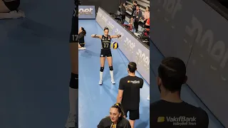 Derya Cebecioğlu Vakifbank volleyball in Turkey 🇹🇷