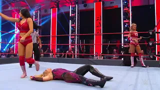 WWE RAW: Natalya & Liv Morgan vs The IIconics...