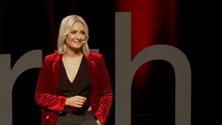 Nudity and revolution: how one photographer is challenging patriarchy | Lauren Crooke | TEDxPerth