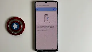 Swipe up or down on the fingerprint sensorto open or close the notification panel on Samsung A22