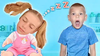 Baby SiSteR Won't WaKe Up!