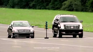 Drag race  Cadillac Escalade vs Mercedes