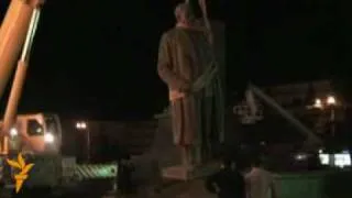 На батьківщині Сталіна знесли його пам'ятник