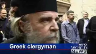 Fight between Armenian and Greek Orthodox in Temple