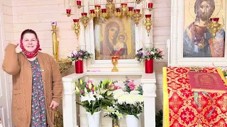 Идет работа над Ризой (одеждой) для Чудотворной иконы Казанской Божьей Матери - матушка Валентина