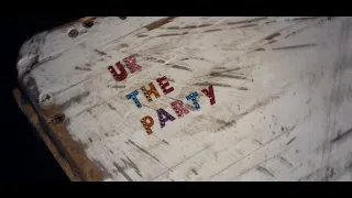 BETSIE GØLD - Ur The Party (Official Lyric Video)
